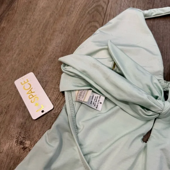 NWT Lspace Swimsuit Onepiece Mint Green Size 6 - Picture 5 of 5